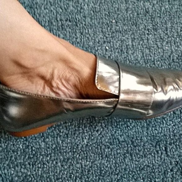 Madewell Gold Patent Leather Flats - Picture 11 of 12